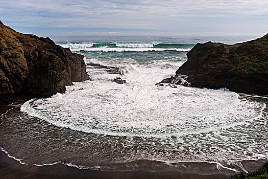 波浪,击打,岩石海岸