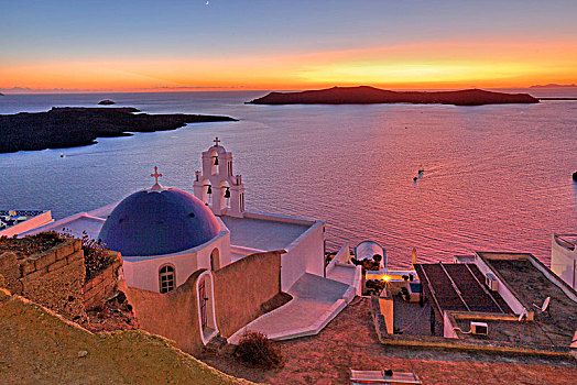教堂,山坡,高处,锡拉岛,基克拉迪群岛,爱琴海岛屿,爱琴海,希腊,黃昏