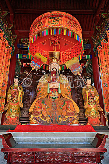 泰山玉皇庙里面的神像图片