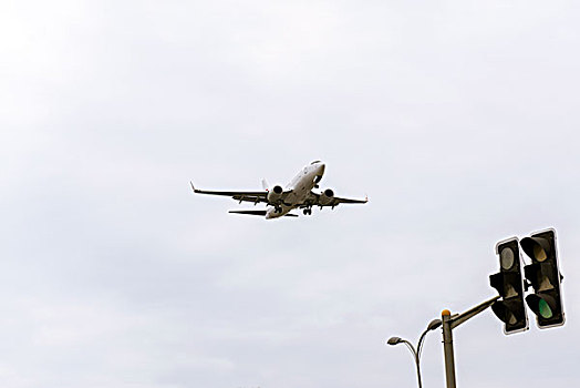 上海虹桥机场飞机