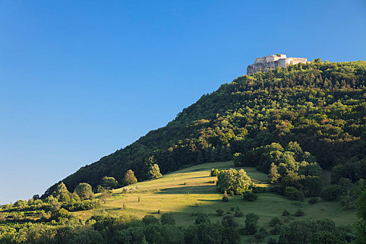 城堡遗迹,日出,阿尔卑斯山,巴登符腾堡,德国