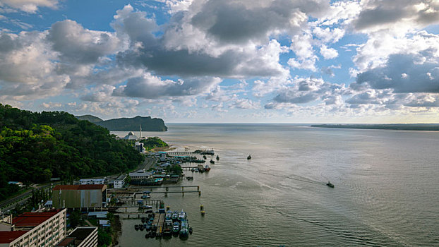 东南亚知名的旅游胜地,马来西亚婆罗洲沙巴,山打根