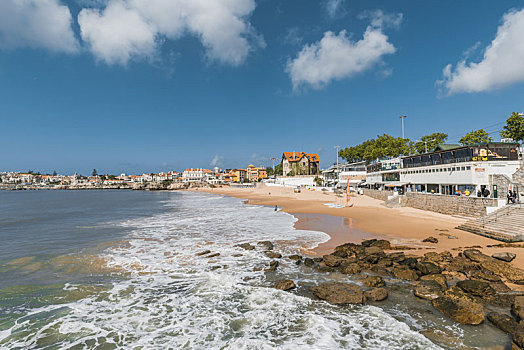葡萄牙海滨小镇卡斯凯什海滩风景