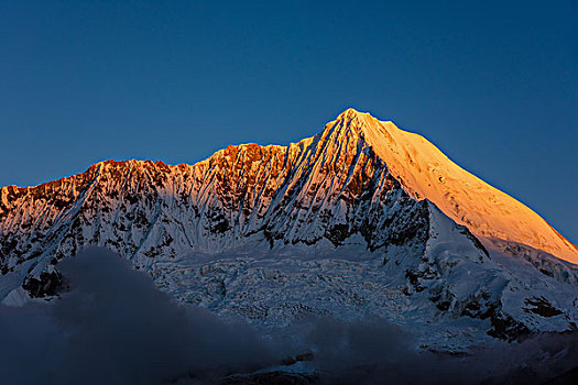 雪山