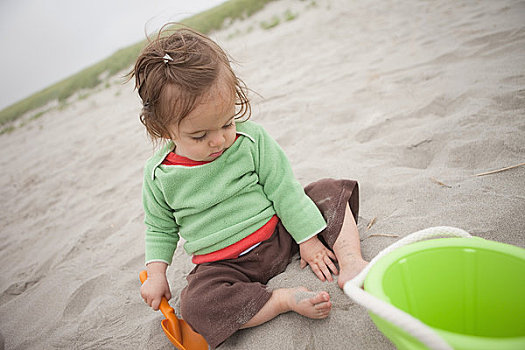 婴儿,玩,海滩,靠近,海边,俄勒冈,美国
