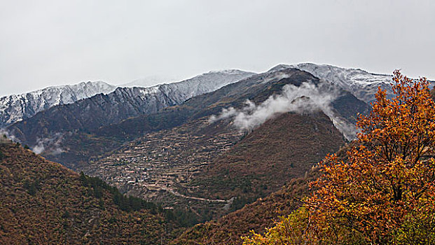 川西九寨沟县大录藏寨