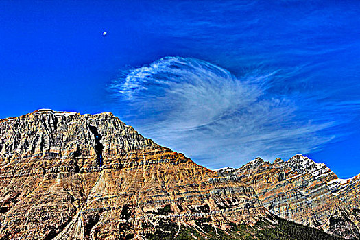 云,上方,山,班芙国家公园,艾伯塔省,加拿大