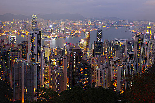 太平山顶夜景