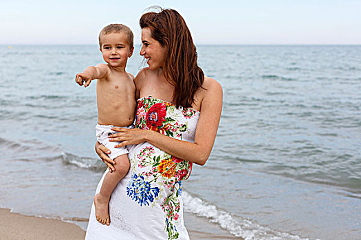 孕妇,拿着,幼儿,海滩
