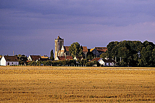 法国,教区教堂