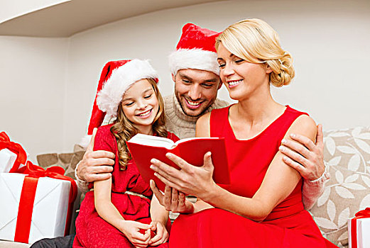 家庭,圣诞节,圣诞,冬天,高兴,人,概念,微笑,圣诞老人,帽子,许多,礼盒,读,书本