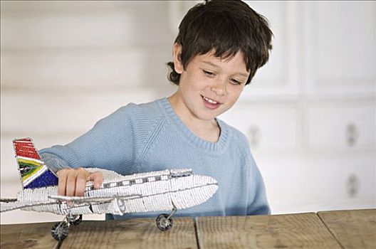 小男孩,玩,模型飞机
