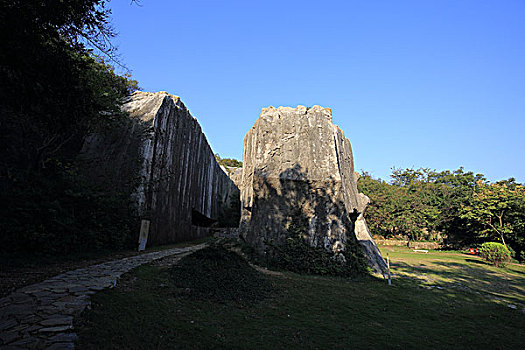 阳山碑材