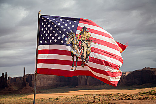 美国国旗,纳瓦霍,纳瓦霍部落,纪念碑谷,亚利桑那,美国,北美