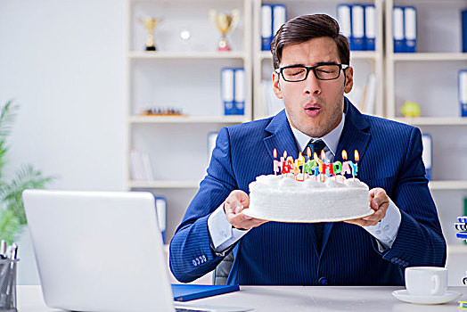 年轻,商务人士,庆贺,生日,一个,办公室