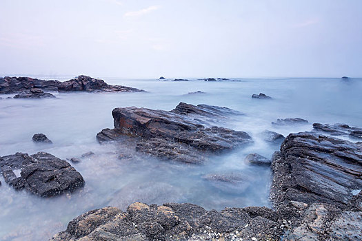 飘渺的大海,山东省日照任家台礁石公园