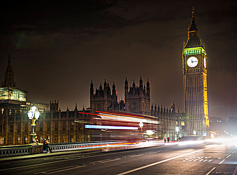 威斯敏斯特宫,大本钟,夜晚,红色,双层巴士,威斯敏斯特桥,动感,伦敦,英格兰,英国