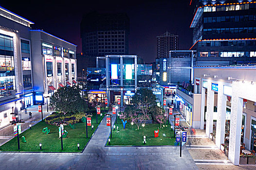 上海城市广场夜晚