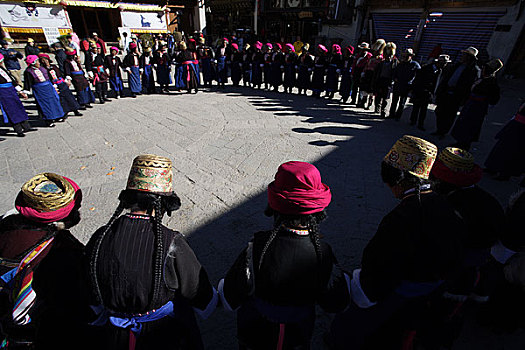 云南香格里拉中甸地区藏族传统活动