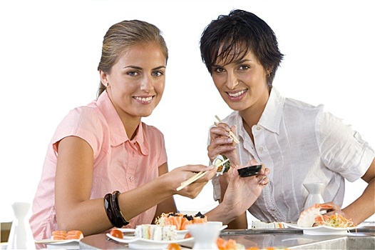 两个女人,吃饭,寿司,微笑,头像,抠像