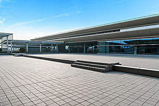 机场航站楼广场