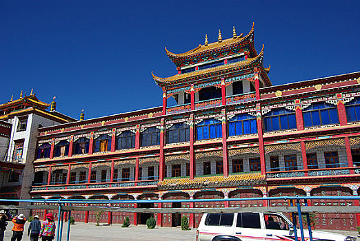 西藏甘孜寺