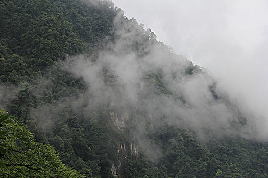 峨眉山