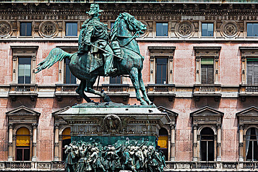 雕塑,广场,中央教堂,米兰,省,伦巴底,意大利