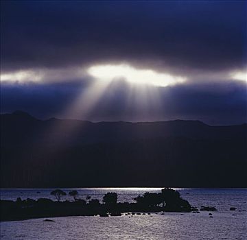 阳光乍现,上方,摇篮山,湖,国家公园,澳大利亚