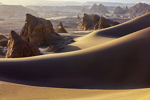 沙漠雅丹