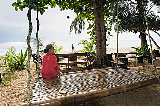 女人,坐,海滩,苏梅岛,岛屿,甲米,泰国,东南亚