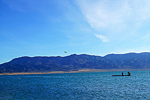 赛里木湖景区