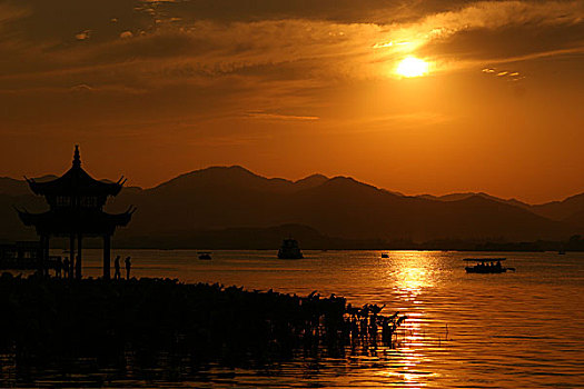 杭州西湖日落