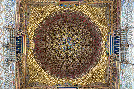 西班牙塞维利亚皇宫阿拉伯风格穹顶