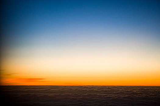 高空飞行,空中美景