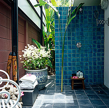 户外,淋浴,花园,墙壁,陶瓷,蓝色,砖瓦