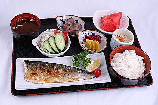 烤青花鱼套餐