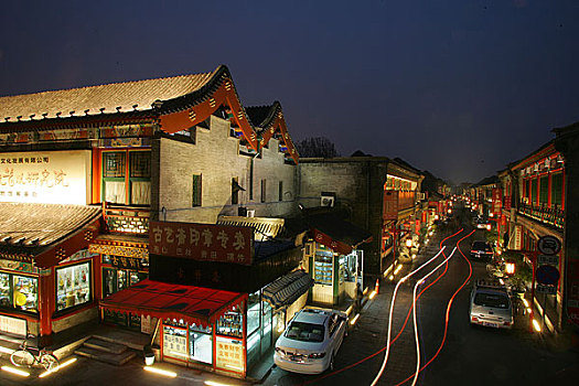 北京琉璃厂夜景