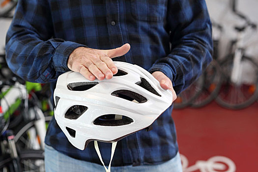 自行车头盔,头部,骑自行车,自行车,业务员,休闲,选择,头盔