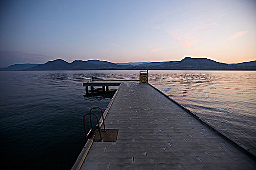 码头,湖,不列颠哥伦比亚省,加拿大