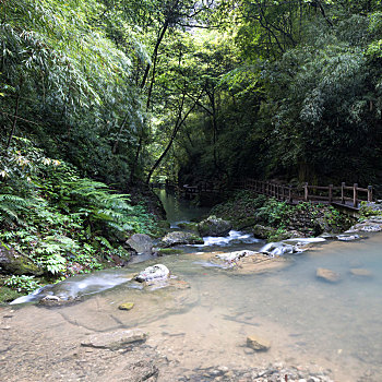 慢门拍摄的重庆五a级风景区万盛黑山谷风光