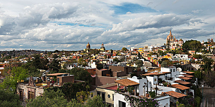 城市,教堂,远景,阴天,圣米格尔,瓜纳华托,墨西哥