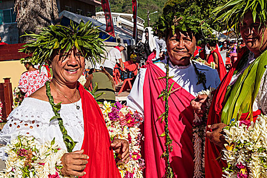 太平洋,法属玻利尼西亚,社会群岛,女人,汇集,传统服饰,拿着,花环