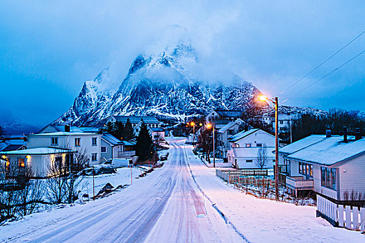 积雪,道路,黄昏,瑞恩,罗弗敦群岛,挪威