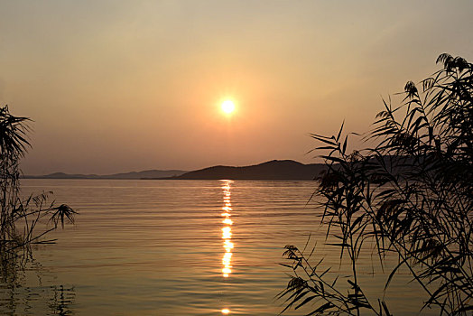 太湖夕阳美景
