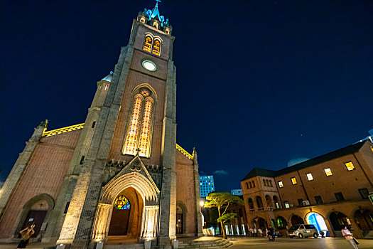 韩国首尔明洞天主教堂夜景