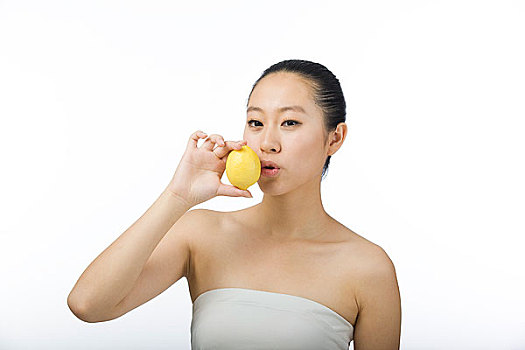 没有被爱过的女人在线
