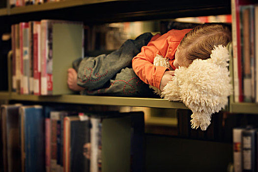 幼儿,睡觉,书架