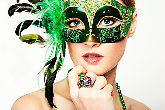 ǰɴٳӲһķɴӳ?ӰƬ