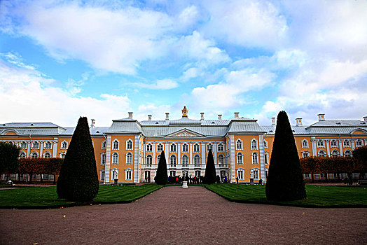 俄罗斯夏宫建筑
